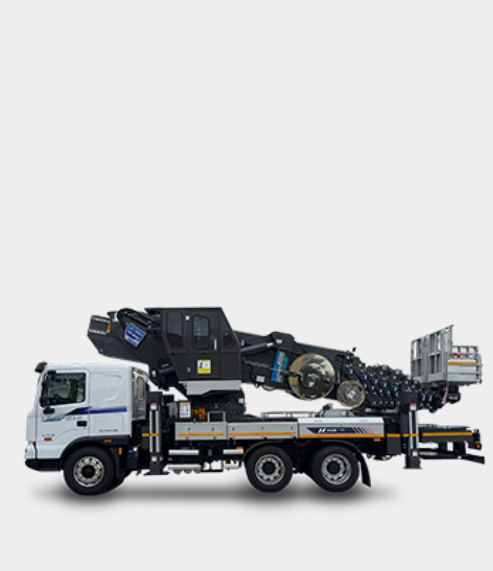 19.5톤 스카이 제원 및 외관 이미지 - 초고층 빌딩 및 아파트 외벽 작업 등 최고 높이 작업에 투입되는 압도적인 성능의 대형 장비입니다.