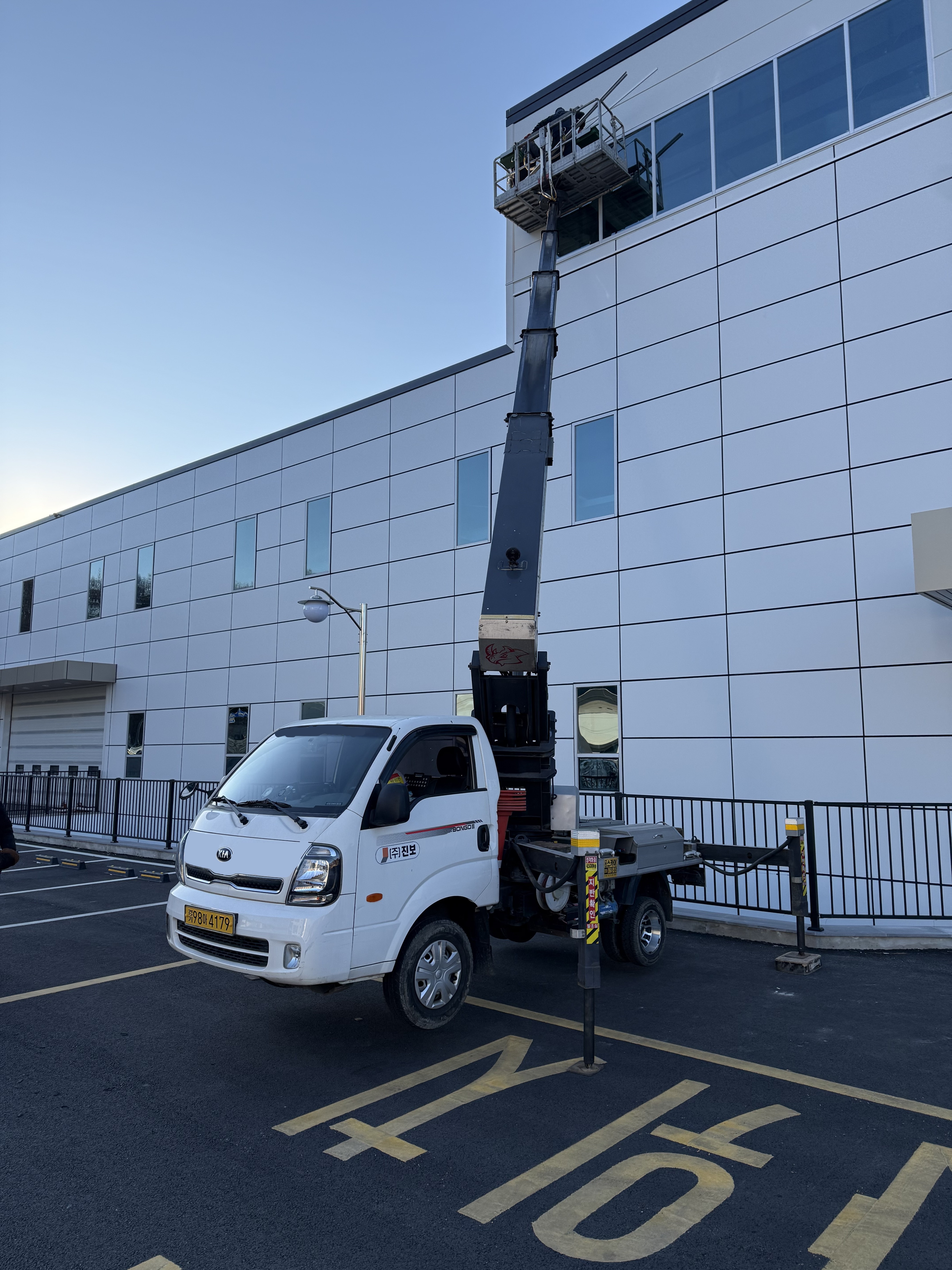 1톤 공장외벽 보수